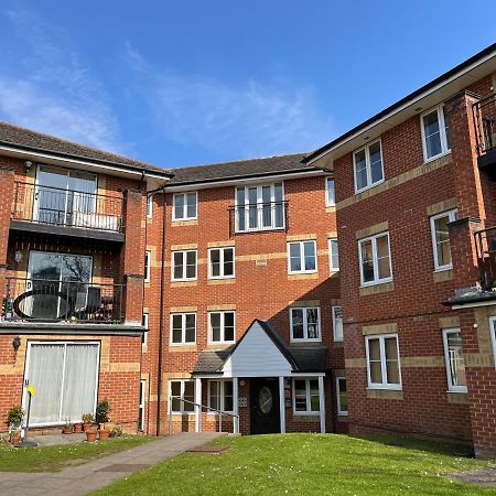 Archers 2 Bedrooms, Balcony, 2 Bathrooms, Free Parking, Wifi Southampton Eksteriør bilde