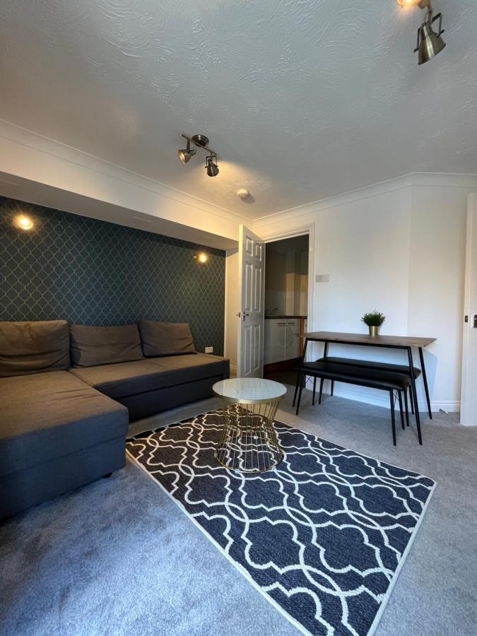 Archers 2 Bedrooms, Balcony, 2 Bathrooms, Free Parking, Wifi Southampton Eksteriør bilde