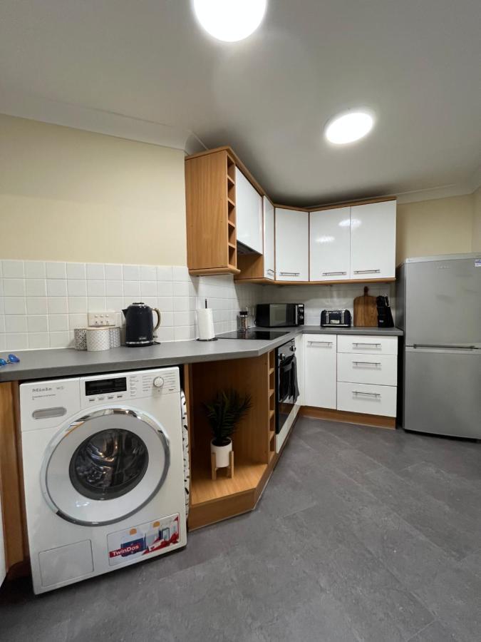 Archers 2 Bedrooms, Balcony, 2 Bathrooms, Free Parking, Wifi Southampton Eksteriør bilde