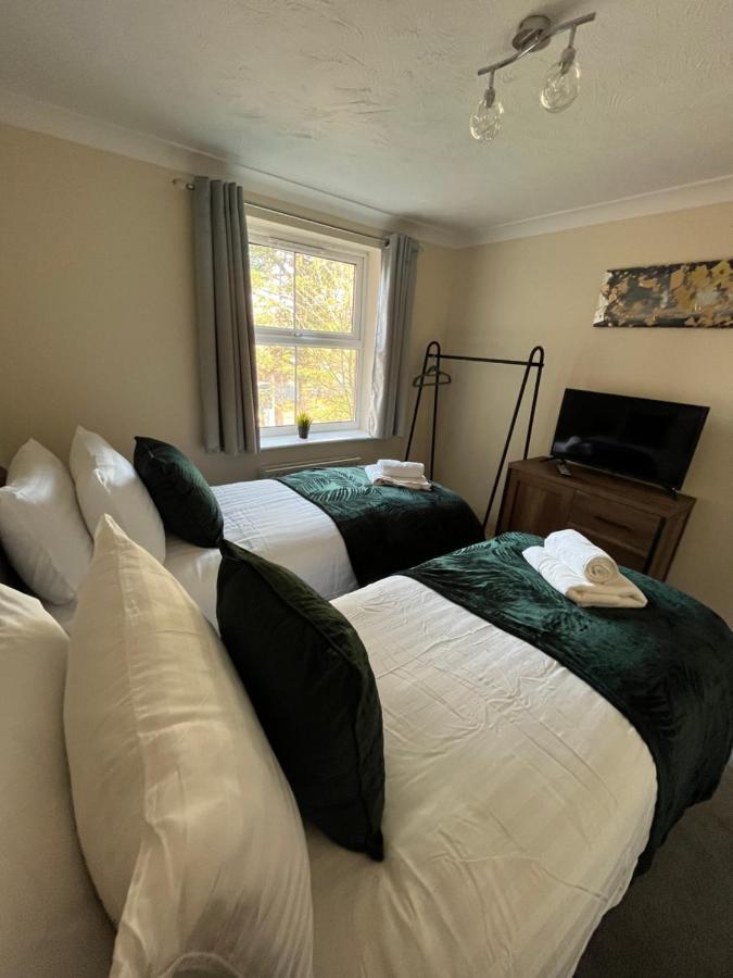 Archers 2 Bedrooms, Balcony, 2 Bathrooms, Free Parking, Wifi Southampton Eksteriør bilde