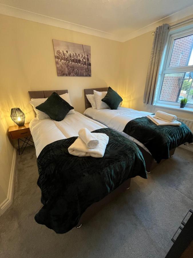 Archers 2 Bedrooms, Balcony, 2 Bathrooms, Free Parking, Wifi Southampton Eksteriør bilde