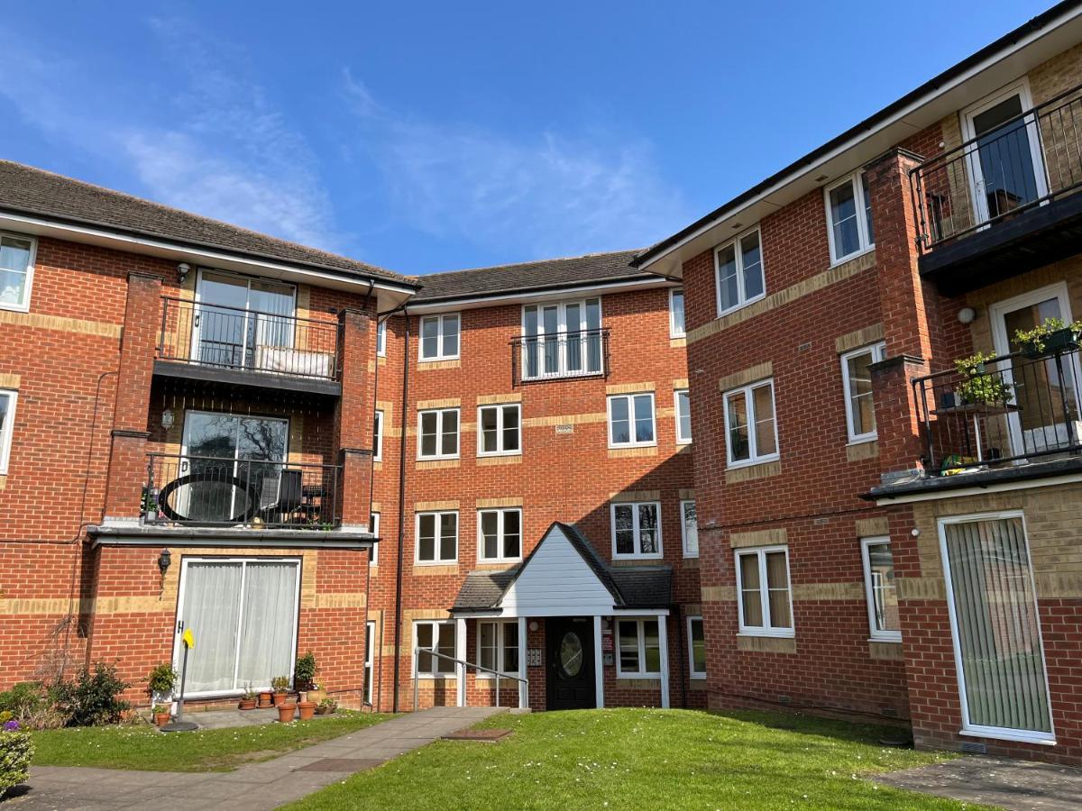 Archers 2 Bedrooms, Balcony, 2 Bathrooms, Free Parking, Wifi Southampton Eksteriør bilde